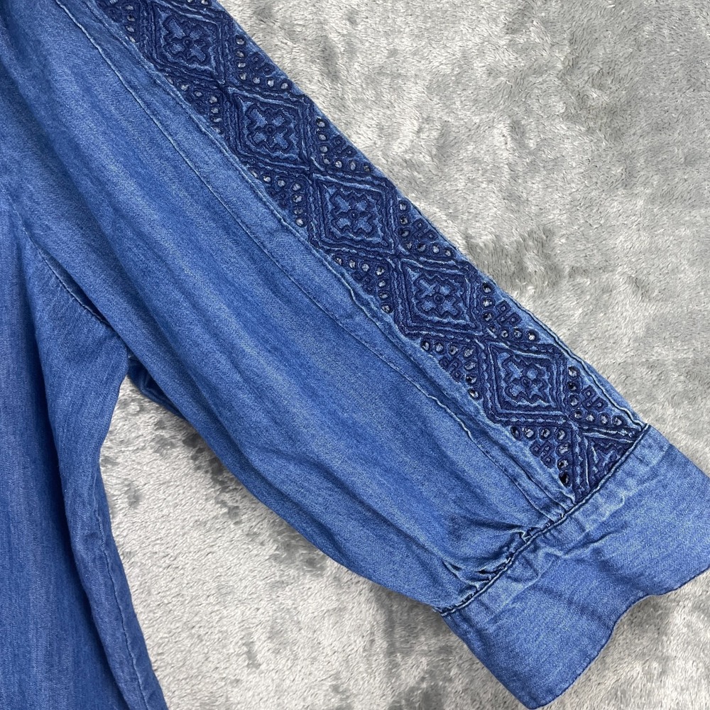 Chicos Embroidered Denim Top Womens 3 / XL Blue 3/4 Balloon Sleeve Boho Popover - Picture 4 of 9